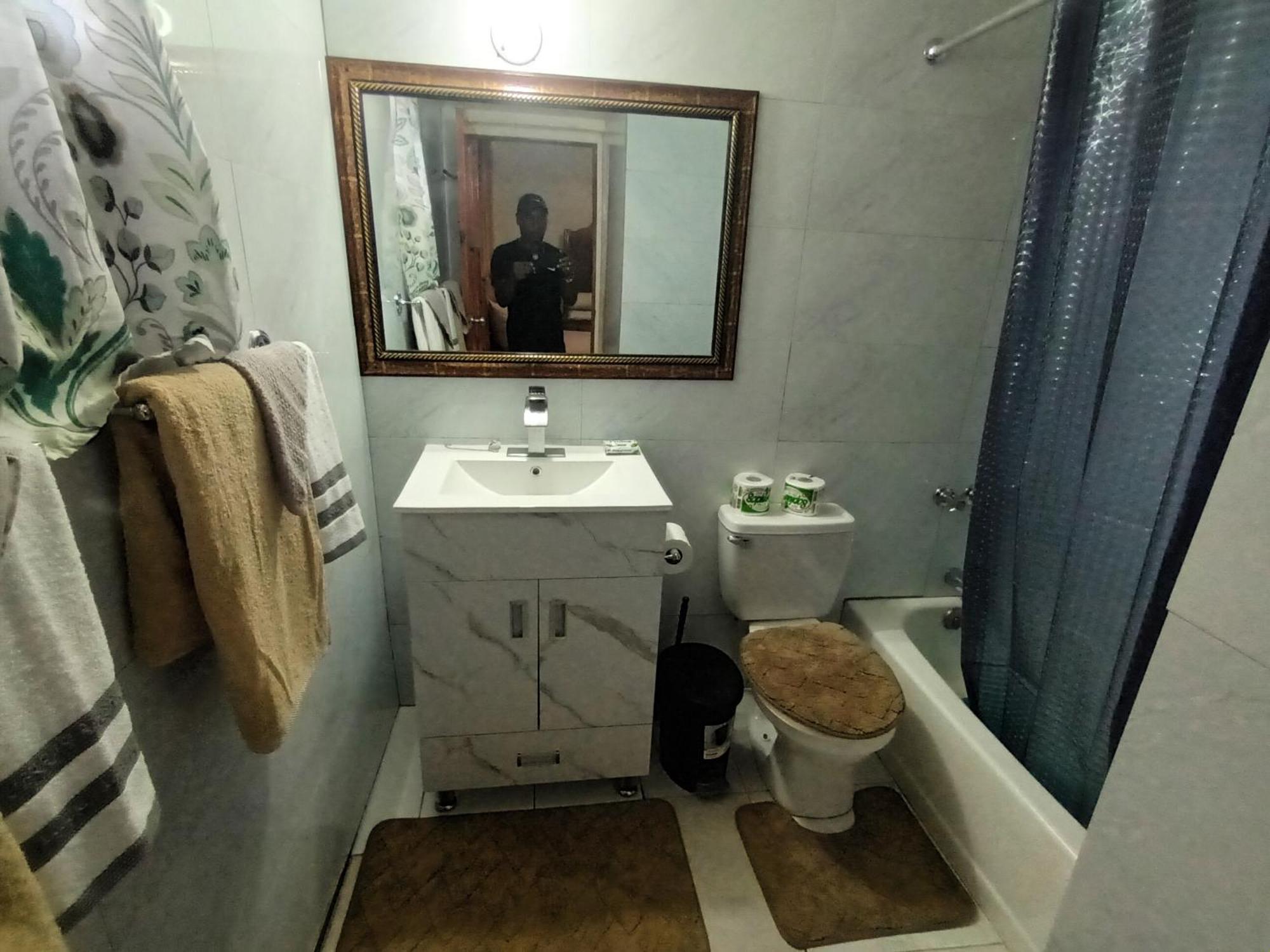 Oceanfront Condo W/ Free Parking + High Speed Wifi Negril Esterno foto